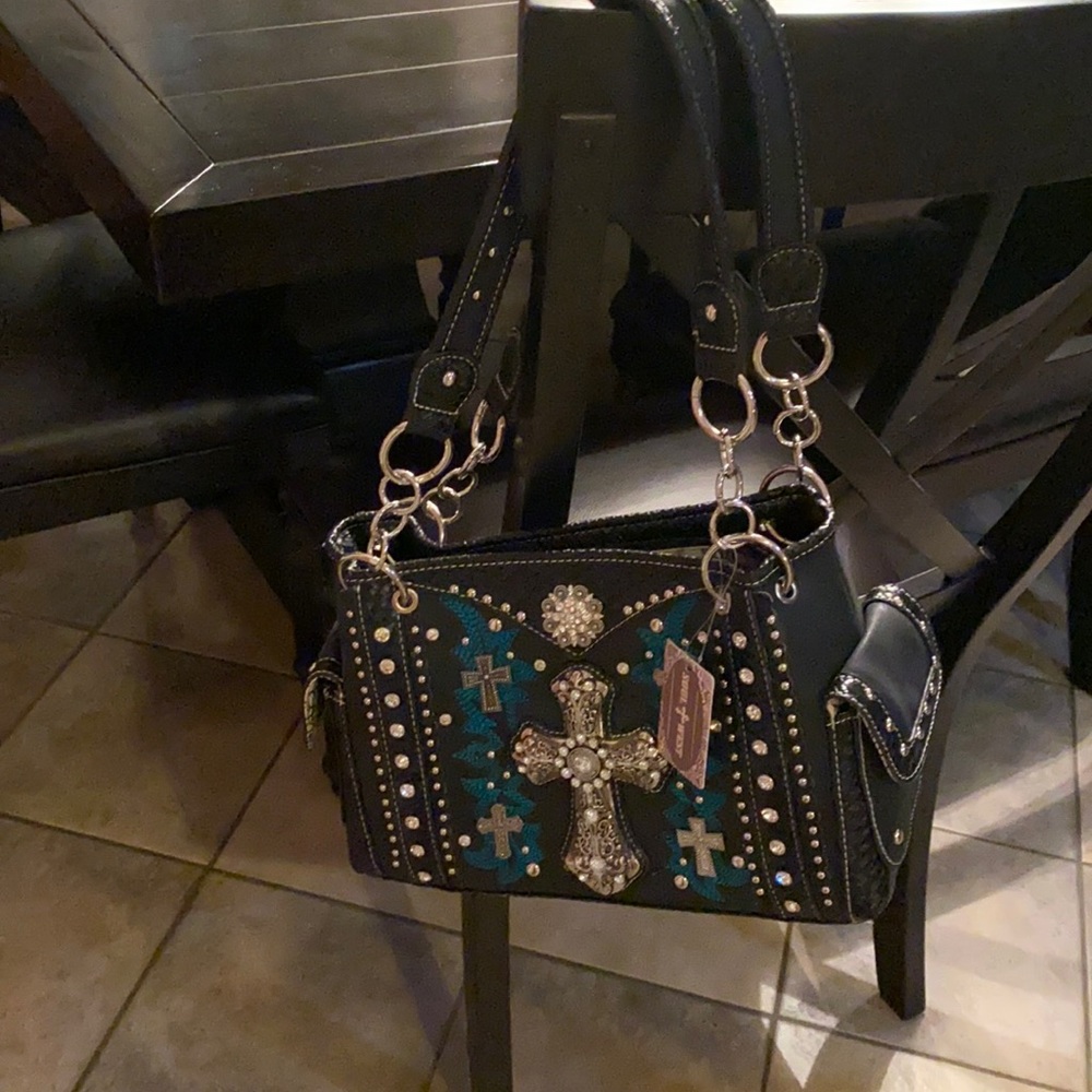 New with Tag  purse conceal carry!!